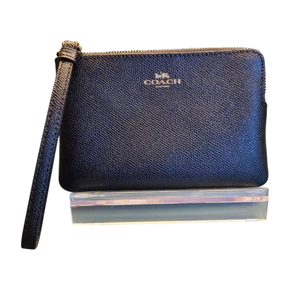 COACH NWT Corner Zip Wristlet Black - Picture 10 of 10